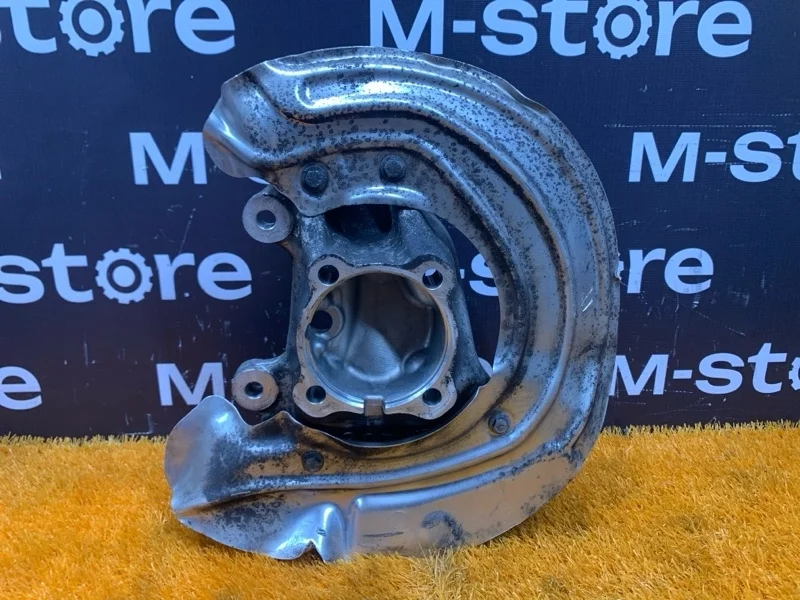 Кулак поворотный Bmw 1-Series 2014 31216792286 F20 N13B16A, передний правый