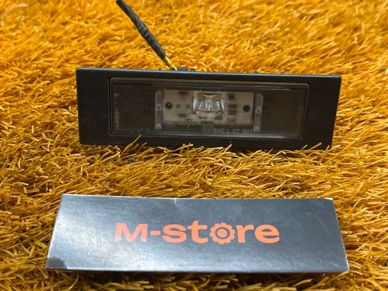 Подсветка номера Bmw 1-Series 2014 63267193294 F20 N13B16A