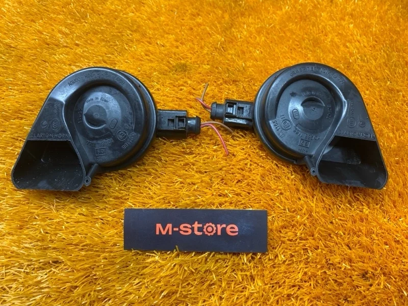 Сигнал звуковой Audi A4 2012 8T0951221 B8/8K CDNB