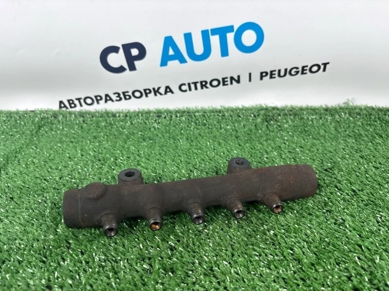 Топливная рейка (рампа) Peugeot Boxer 2009