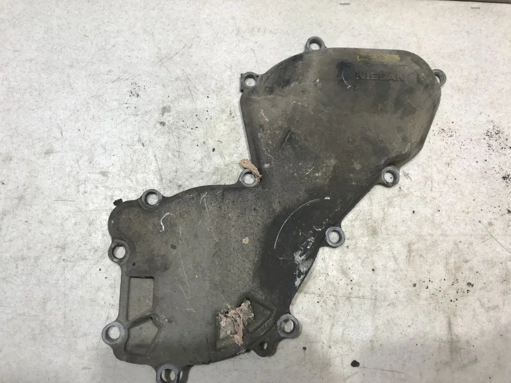 Крышка распредвалов Nissan Pathfinder R51 YD25