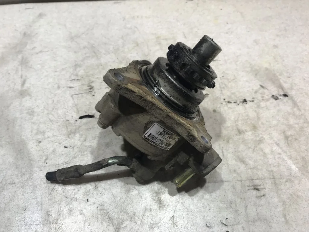 Насос вакуумный Nissan Pathfinder R51 174л.с.