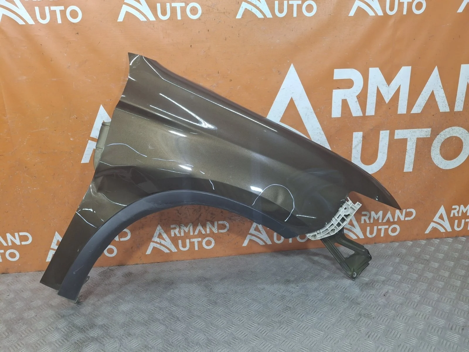 Крыло Mitsubishi Outlander 2015-нв 3