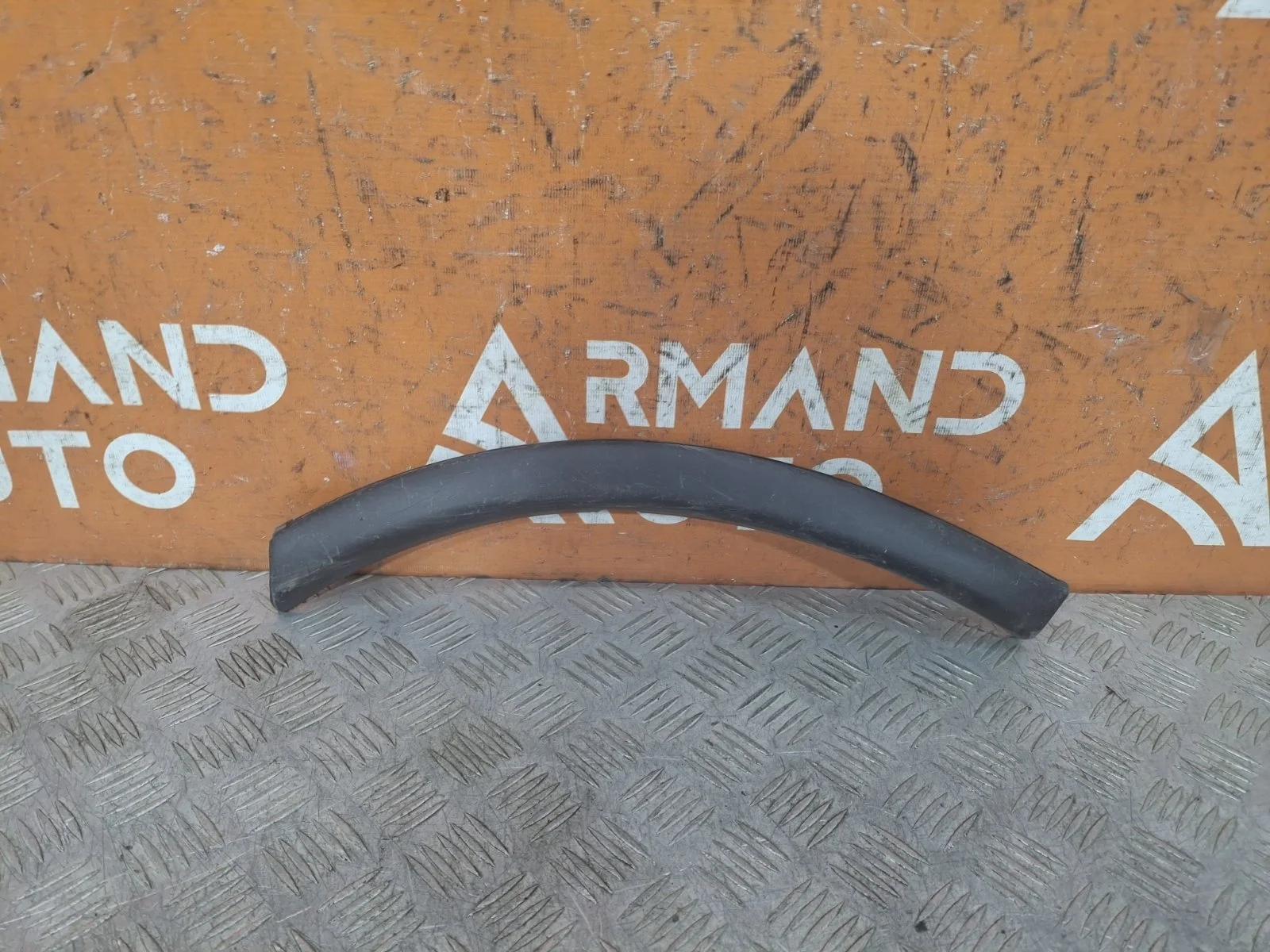 Расширитель бампера Mitsubishi Outlander 2014-2018 3