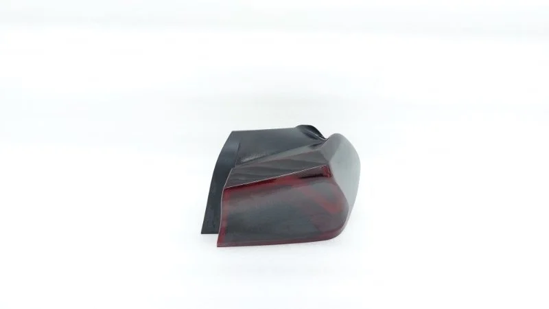 Фонарь Kia K5 2021 DL3