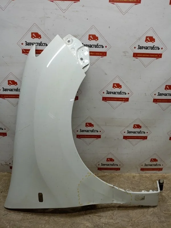 Крыло переднее правое Renault Logan 2 2013-2023 631005522R