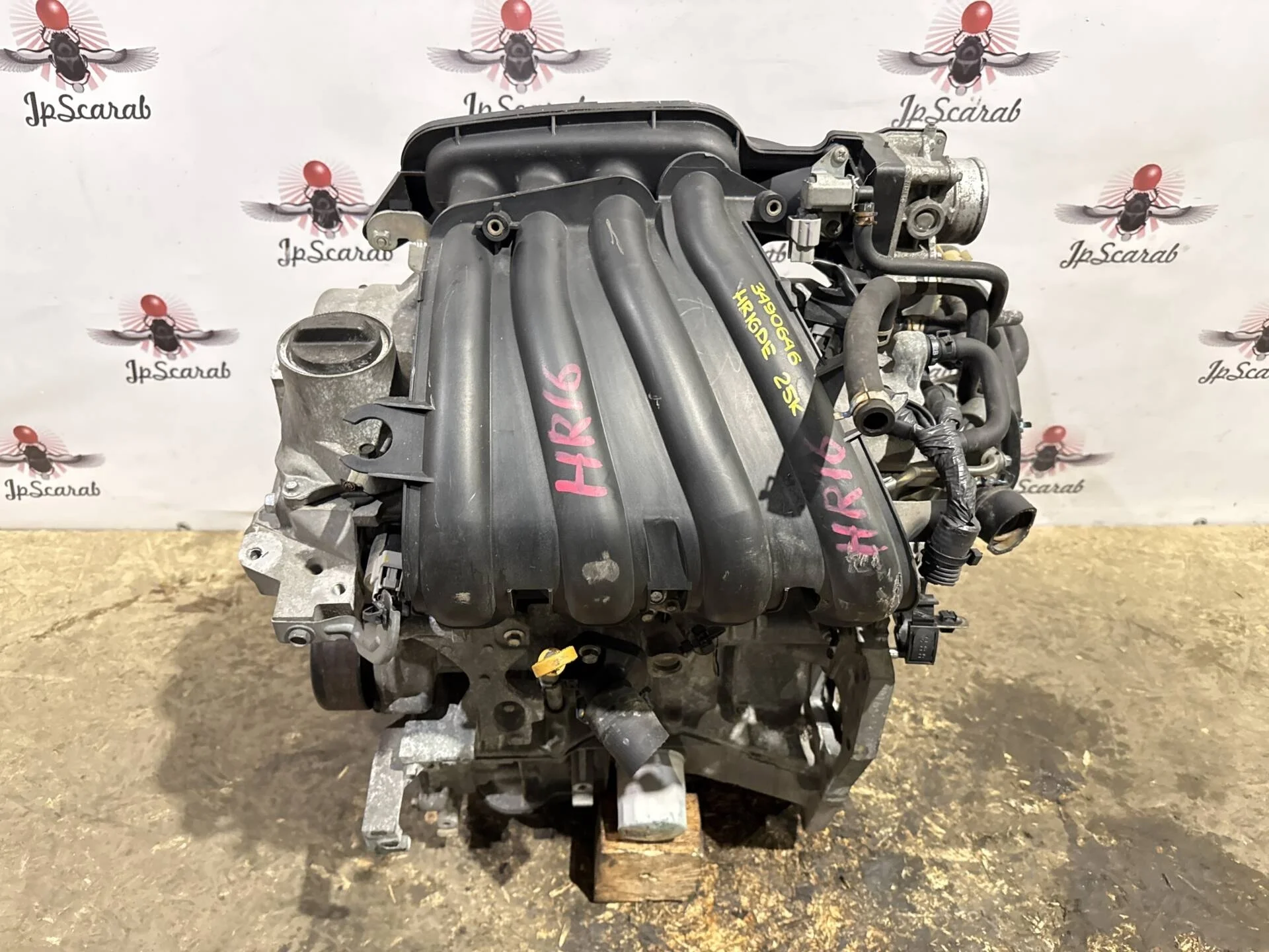 Двигатель Nissan Tiida C11 HR16DE