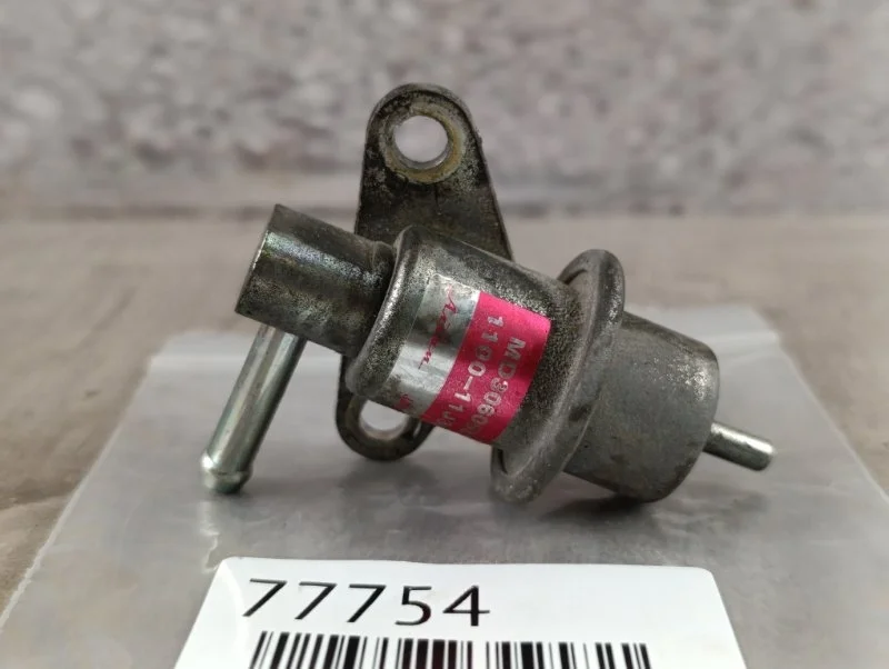 Клапан давления топлива Mitsubishi Pajero 3 2003 V73W