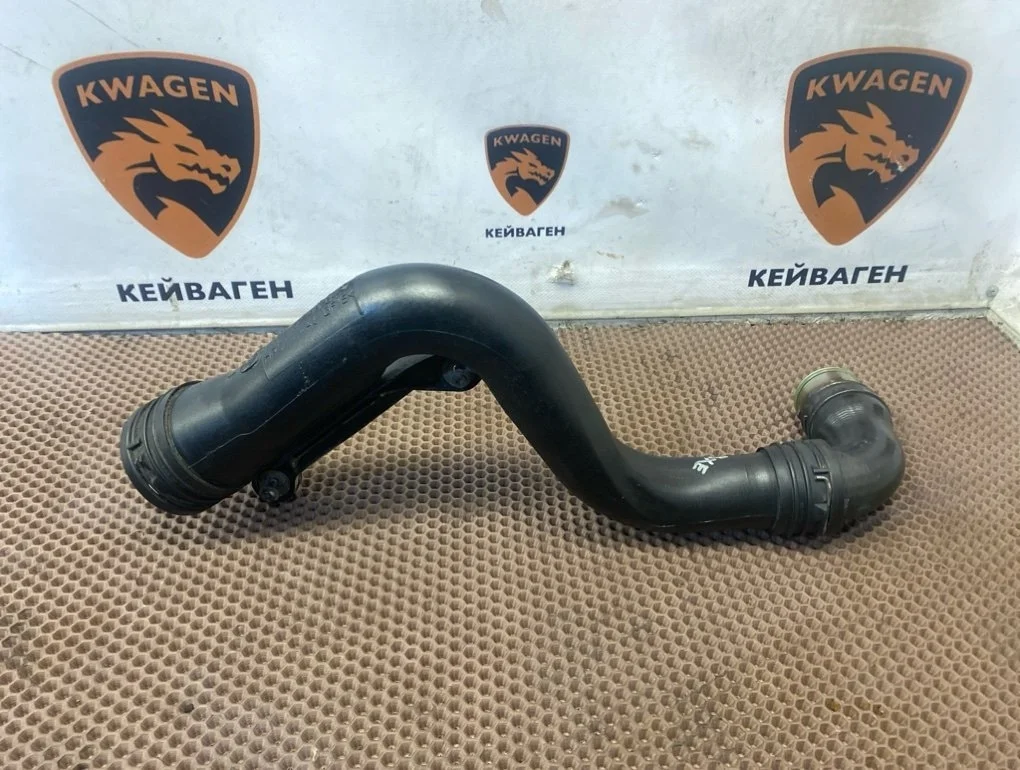 Патрубок интеркулера Volkswagen Touran 2007 1T