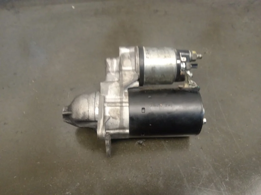 Стартер Opel Astra 2014 J