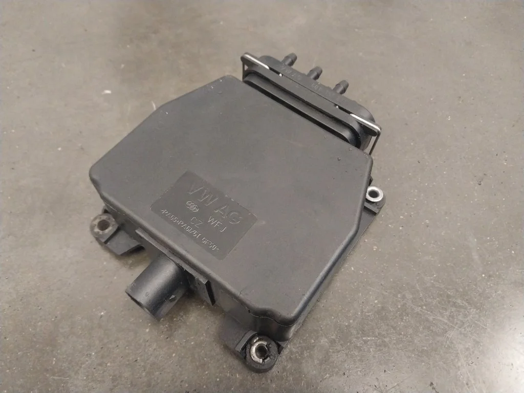 Клапан электромагнитный Volkswagen Touran