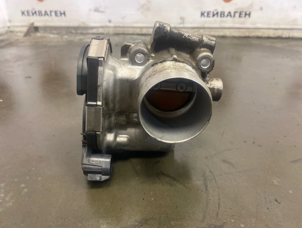 Дроссельная заслонка Opel Astra 2012 J