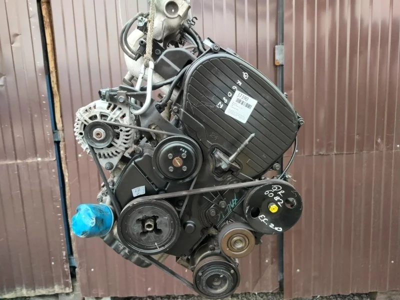 Двигатель Hyundai Santa Fe 1