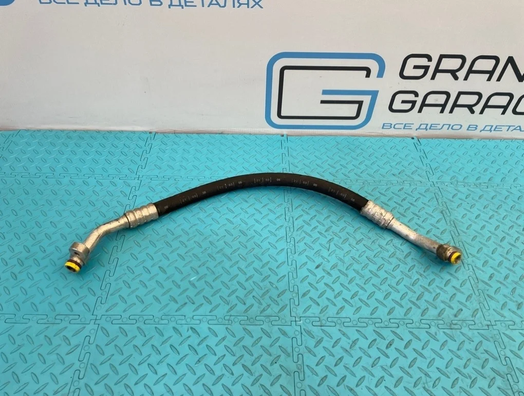 Трубка кондиционера Audi A8 2005 4E0260701N D3 BFM 4.2