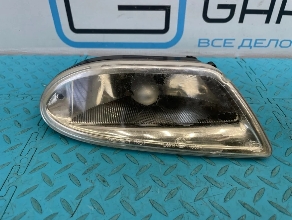 Фара противотуманная Mercedes-Benz Ml-Class 2002 A1638200428 W163 112.942 3.2, правая