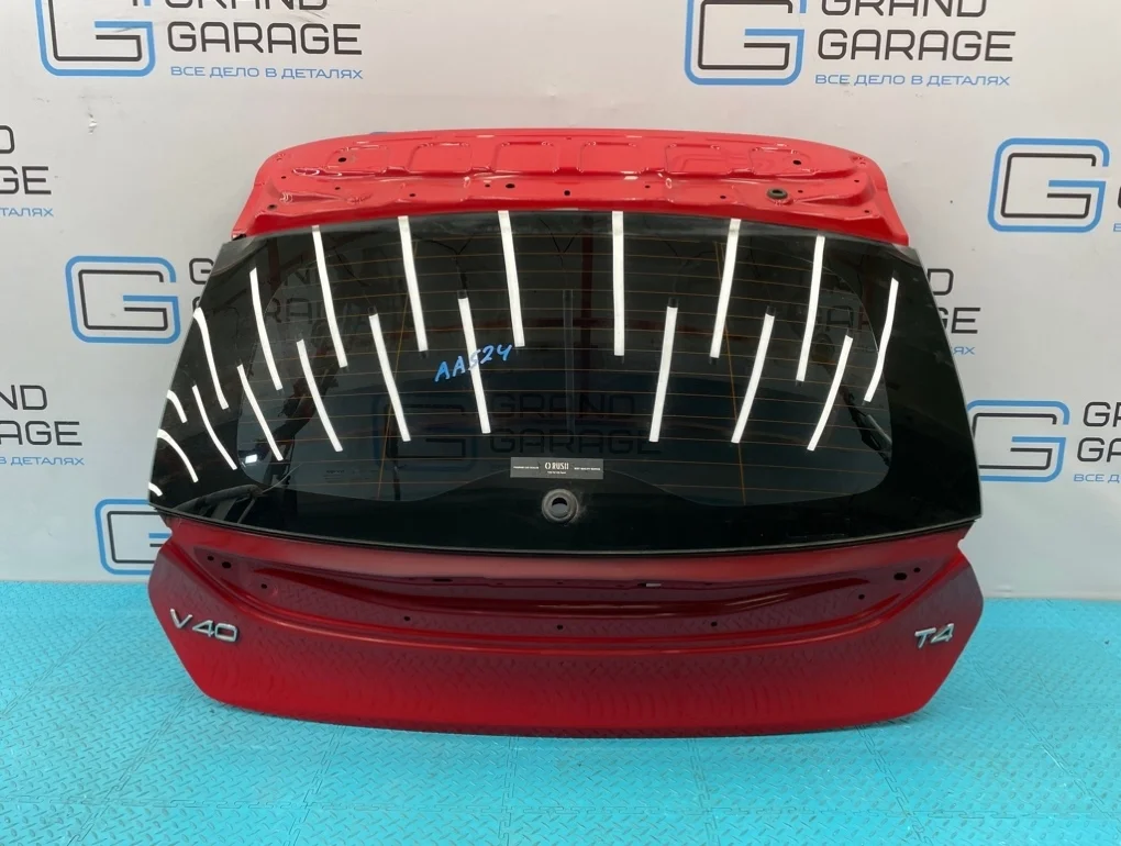 Крышка багажника Volvo V40 2013 31457727 MV B4164T 1.6