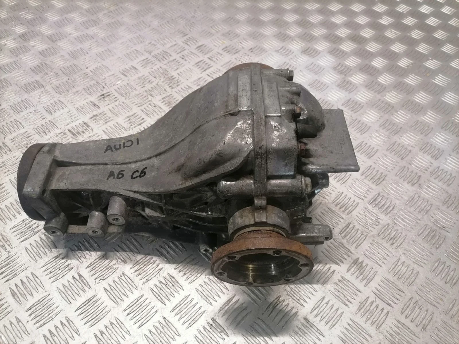 Задний редуктор Audi A6 C6