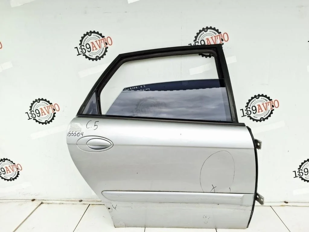 Дверь задняя правая Citroen C5 DC, DE