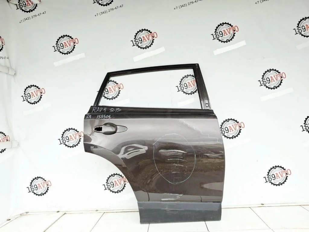 Дверь задняя правая Toyota RAV4 (A40)