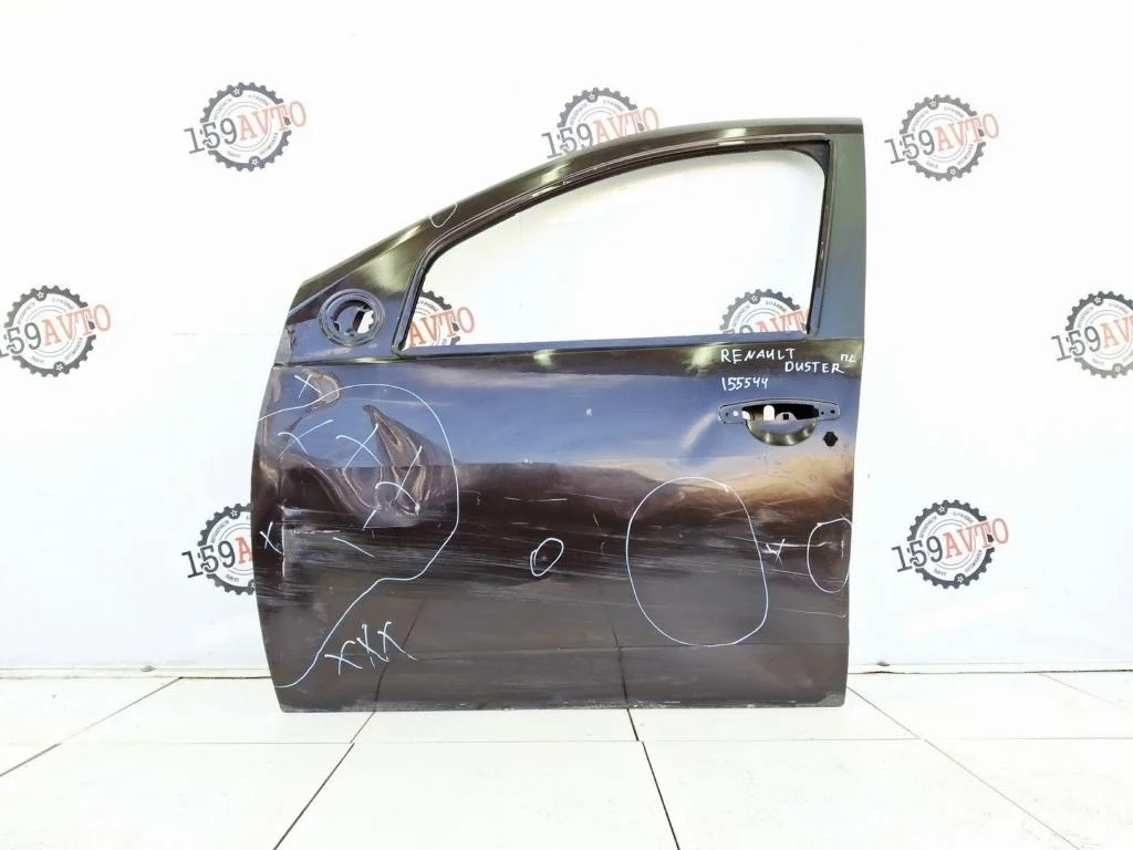 Дверь передняя левая Renault Duster