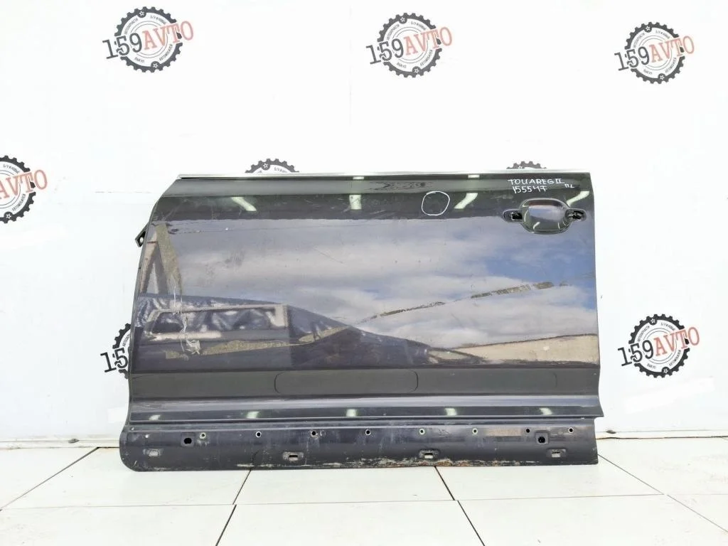 Дверь передняя левая Volkswagen Touareg (7L)
