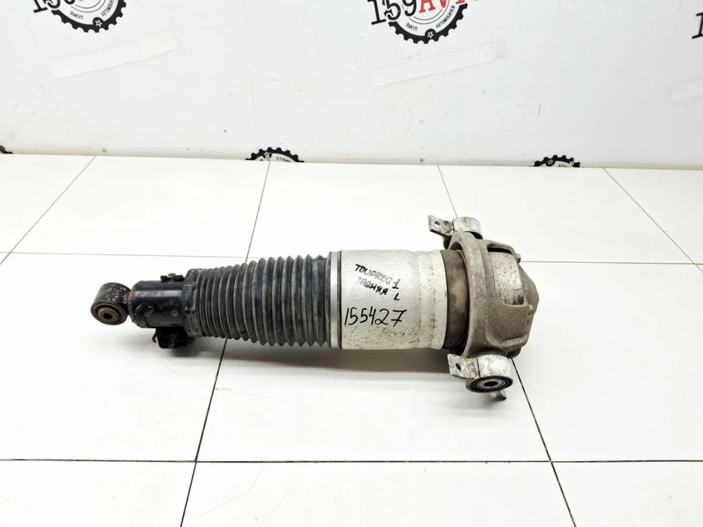 Амортизатор задний левый Volkswagen Touareg 1 2007 GP