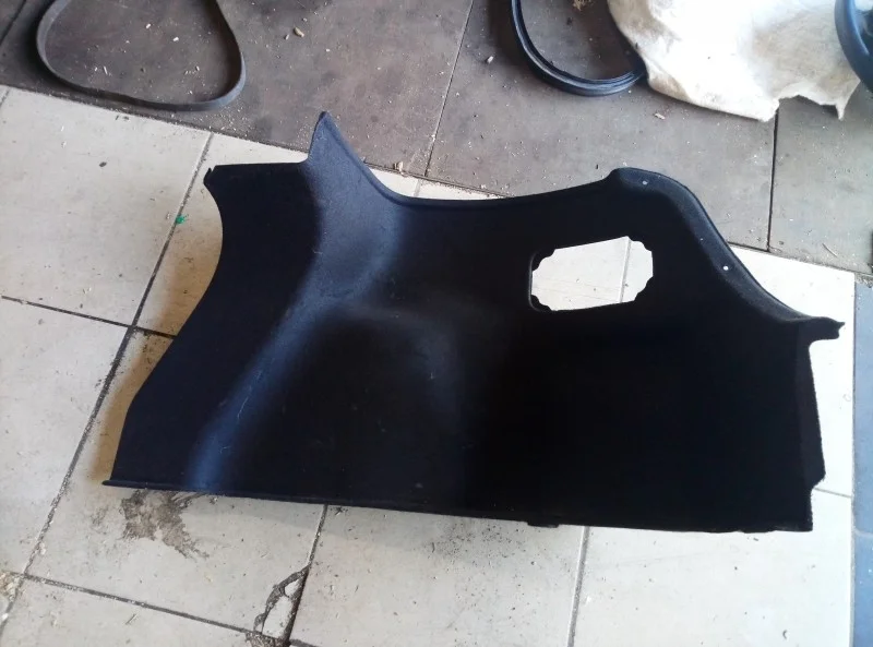 Обшивка багажника Hyundai Solaris 2 HCR