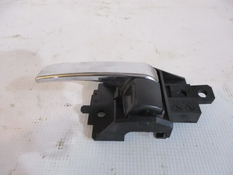 Ручка двери задней внутренняя левая Mitsubishi ASX GA1W/GA3W/GA2W 2014 4A92