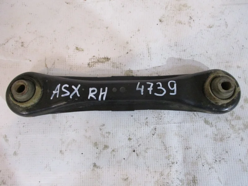 Рычаг поперечный задний Mitsubishi ASX GA1W/GA3W/GA2W 2014 4A92