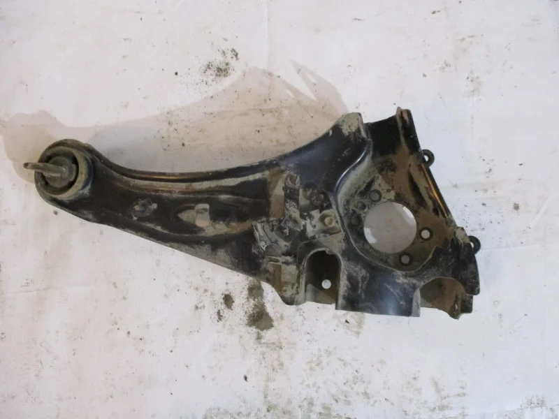 задний продольный рычаг правый Mitsubishi ASX GA1W/GA3W/GA2W 2014 4A92