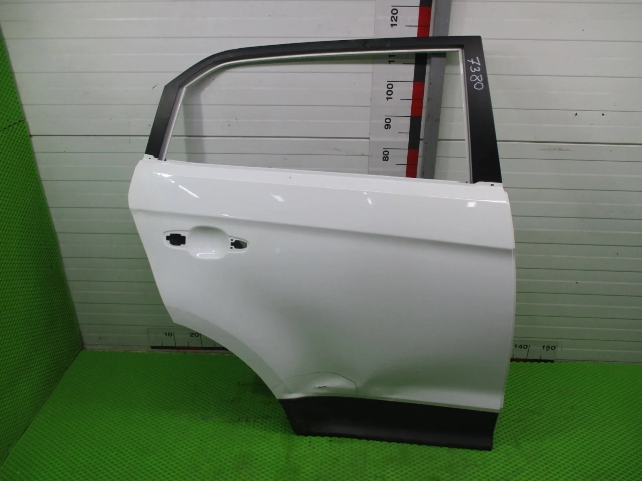 Дверь задняя правая Hyundai Creta 0