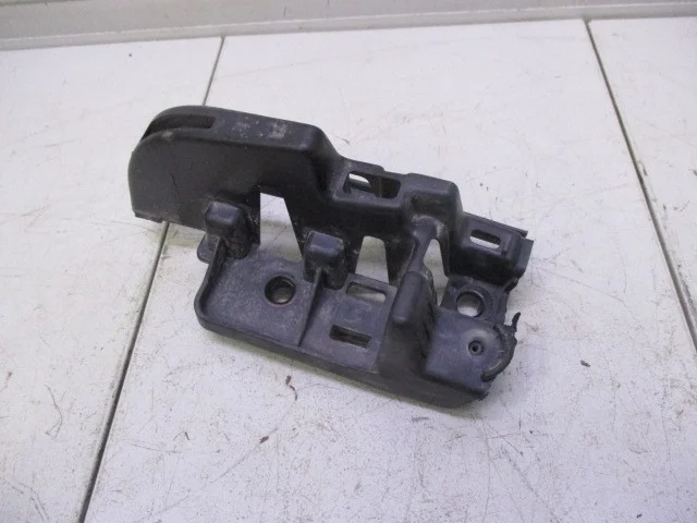 Кронштейн заднего бампера левый Peugeot Partner 2 Tepee 2012 NFR10