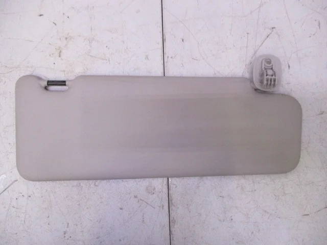 Козырек солнцезащитный внутренний левый Renault Sandero 2 Stepway 5S 2019 K4M845