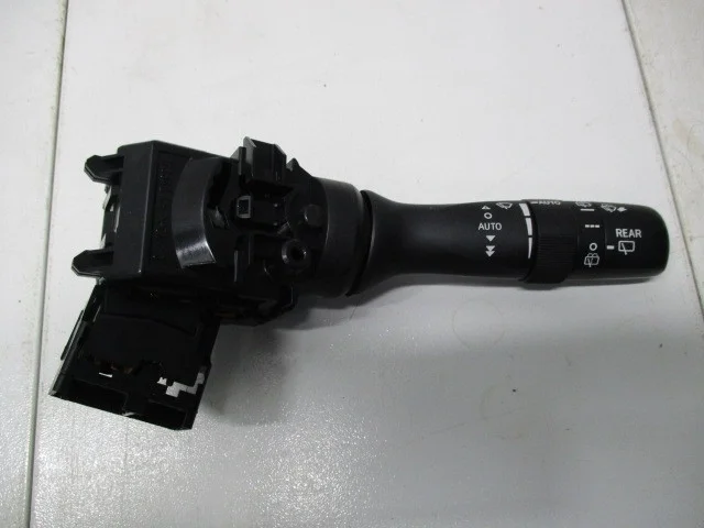 Переключатель стеклоочистителей Toyota RAV 4 3 (CA30) 2011 2AZFE