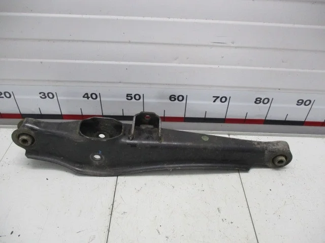 Рычаг поперечный задний Mitsubishi Outlander 3  GF0W 2018 4B11