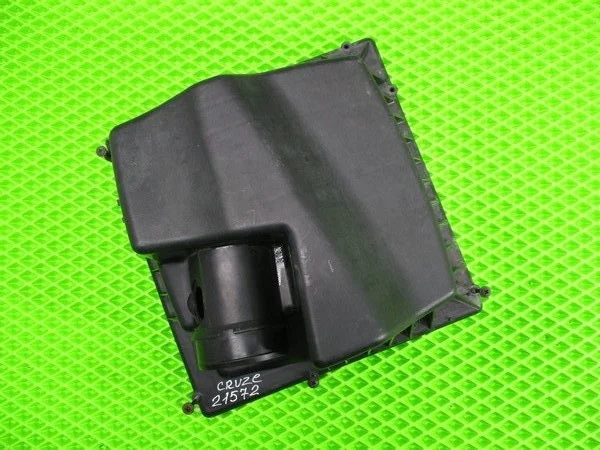 Крышка воздушного фильтра Chevrolet Cruze 1 (J300) 2012 F16D3