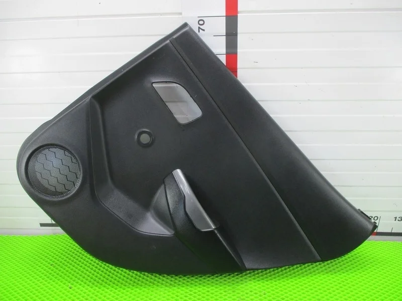 Обшивка двери задней правой Kia Rio 3 (UB\QB) 2013 G4FA