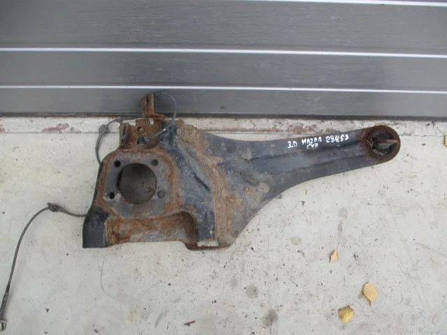 задний продольный рычаг правый Mazda CX7 1 (ER) 0