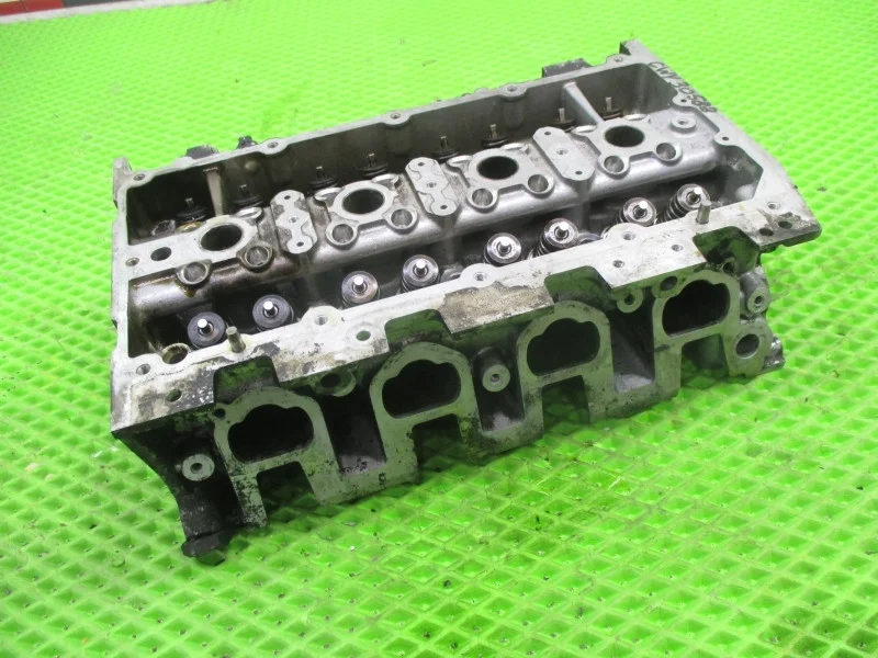 Головка блока Volkswagen Polo 5 MK5 2019 CWV