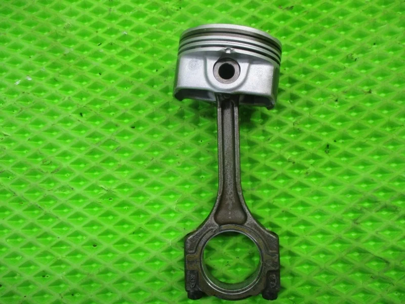 Поршень с шатуном Hyundai Solaris 2 HCR 2020 g4fg