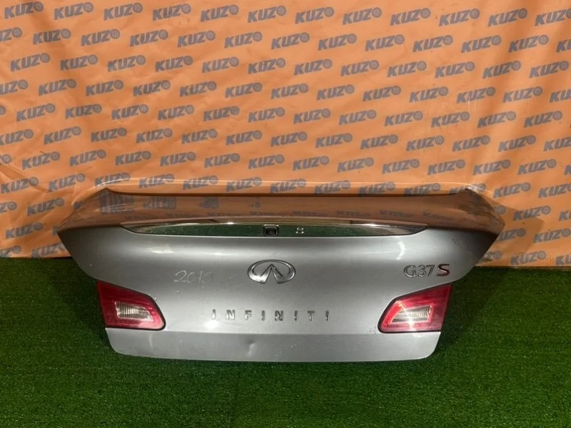 Крышка багажника Infiniti G37 2012