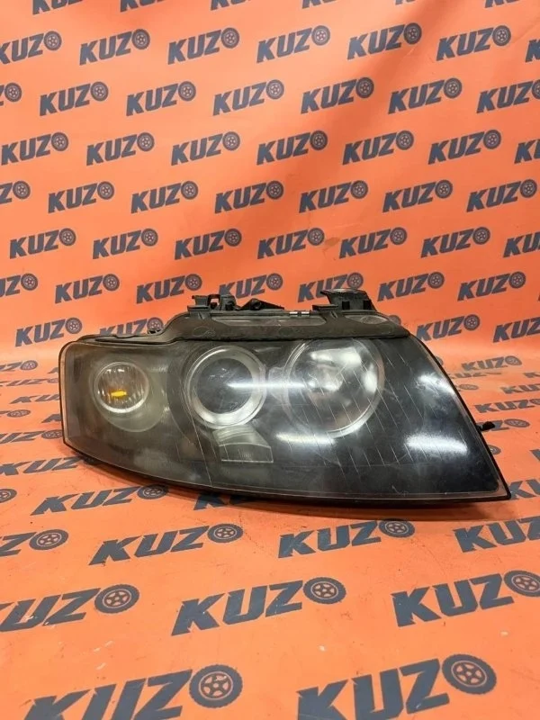 Фара ксеноновая Audi A4 B6