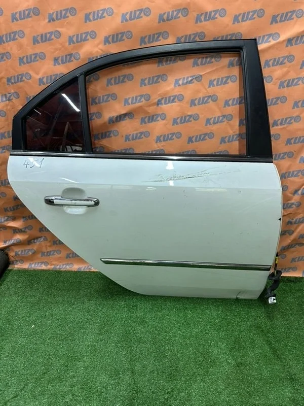 Дверь боковая Kia Magentis 2009