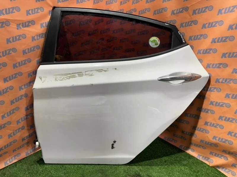 Дверь боковая Hyundai Elantra 2012