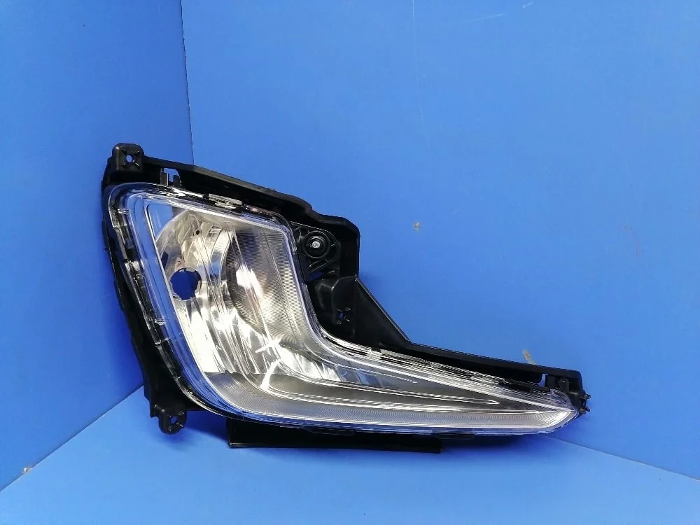 Фара противотуманная правая (ПТФ) Kia Rio III (2011—2015) 922024X000