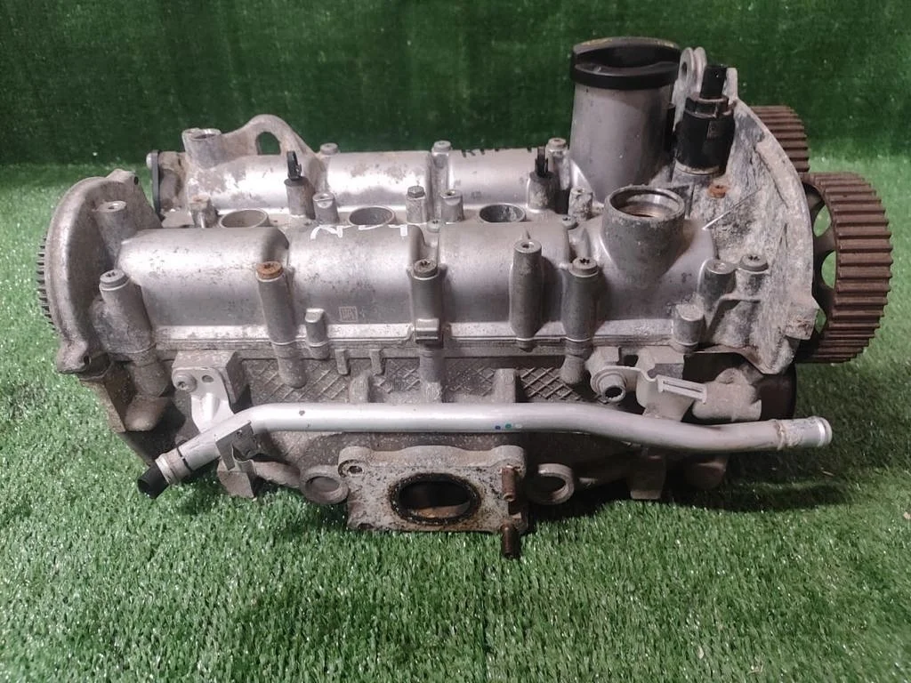 Б.у. головка блока цилиндров SKODA RAPID SKODA RAPID