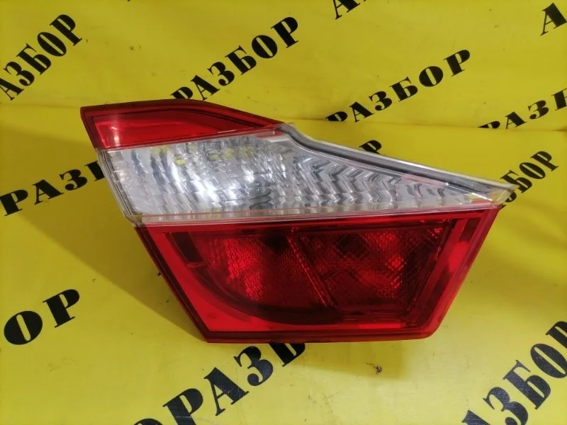 Фонарь задний левый внутренний Toyota Camry 50 2011-2017 8159133200