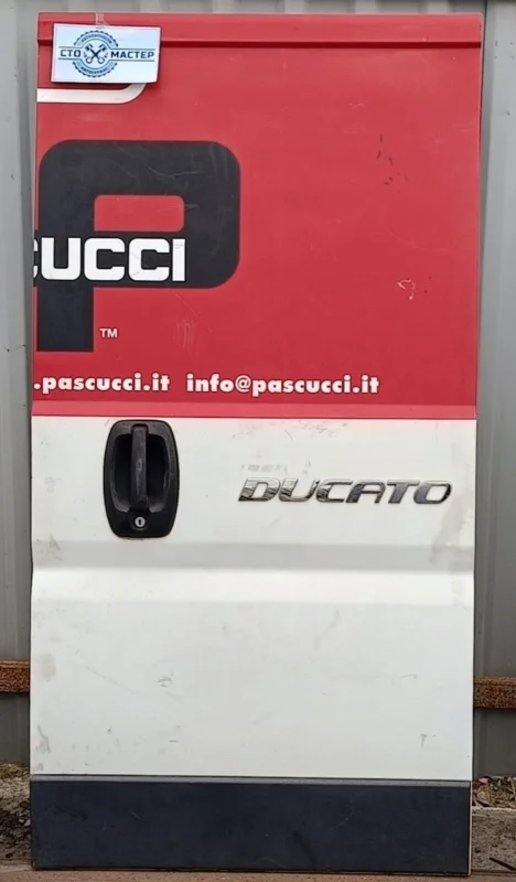 Дверь задняя правая Peugeot Boxer