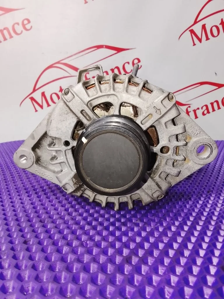 Генератор Kia Sportage 2017 373002B960 4 G4FD