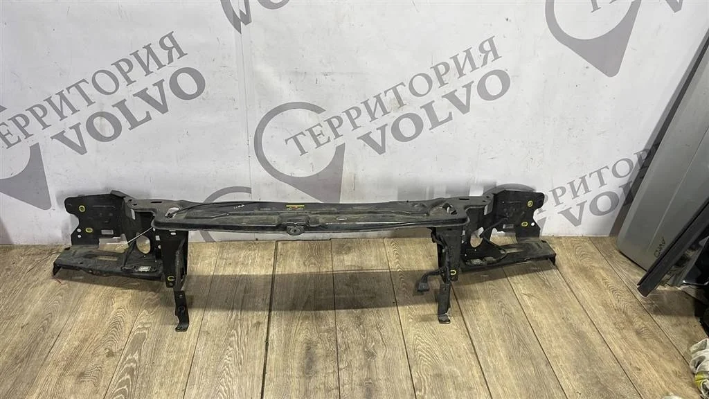 Передняя панель телевизор